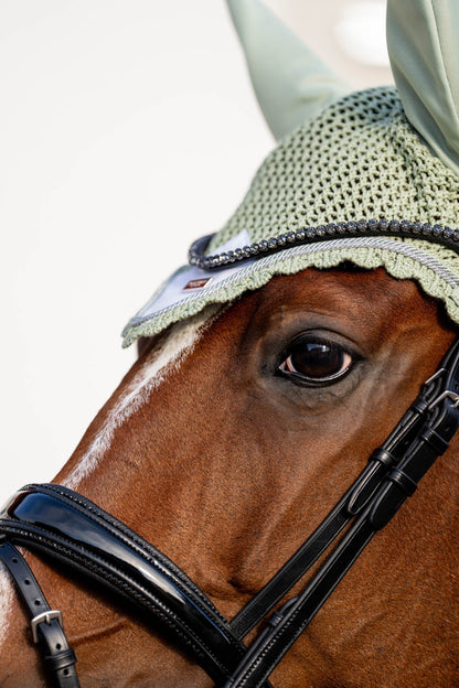 Classic Ear Bonnet