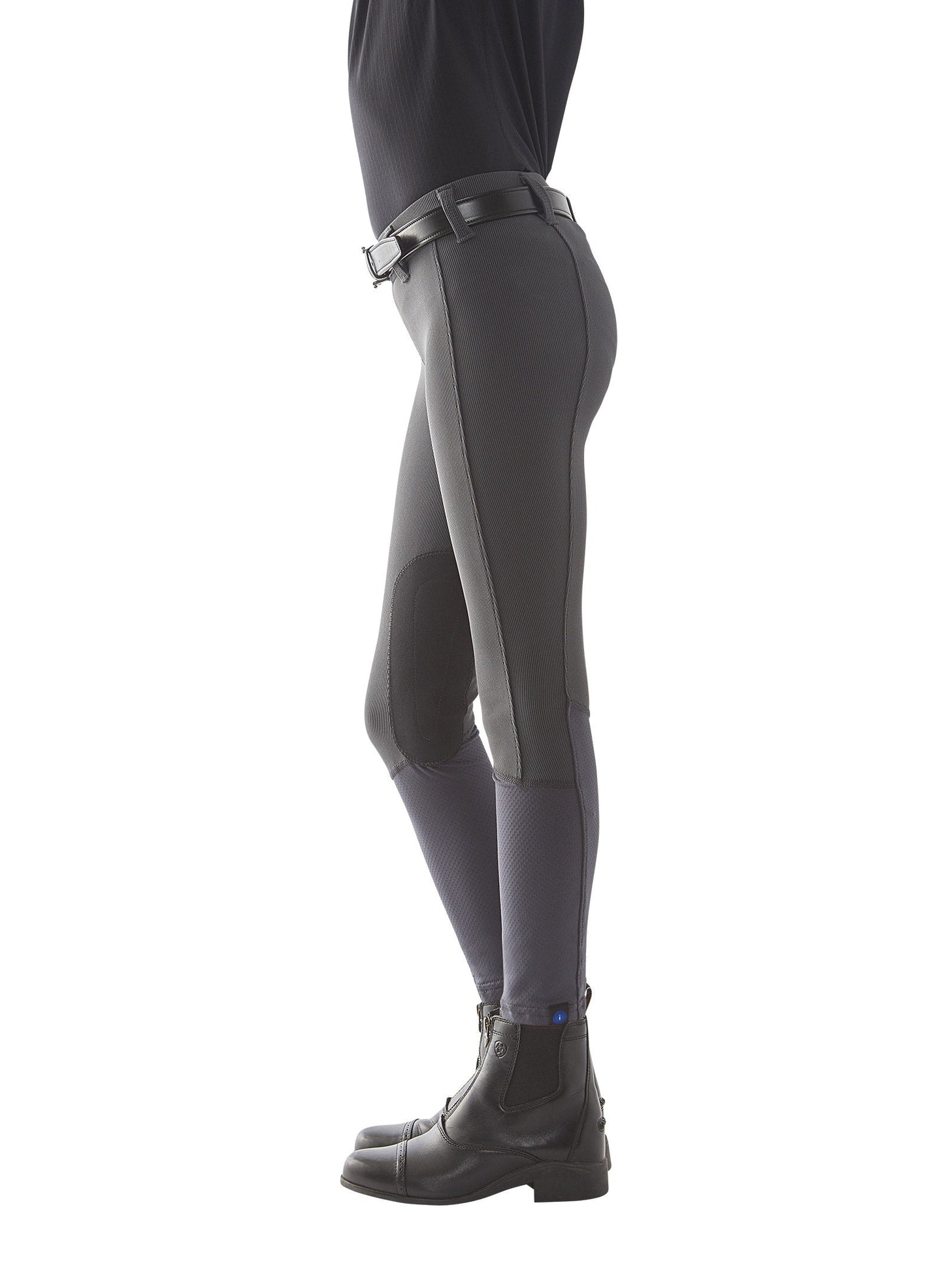 Pull-On Breech